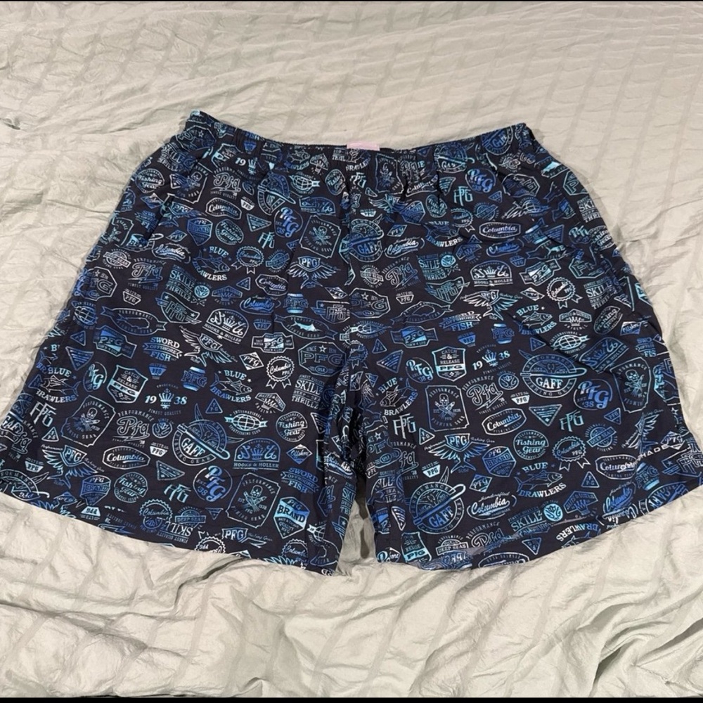 Men’s Columbia Swim Trunks Size Large